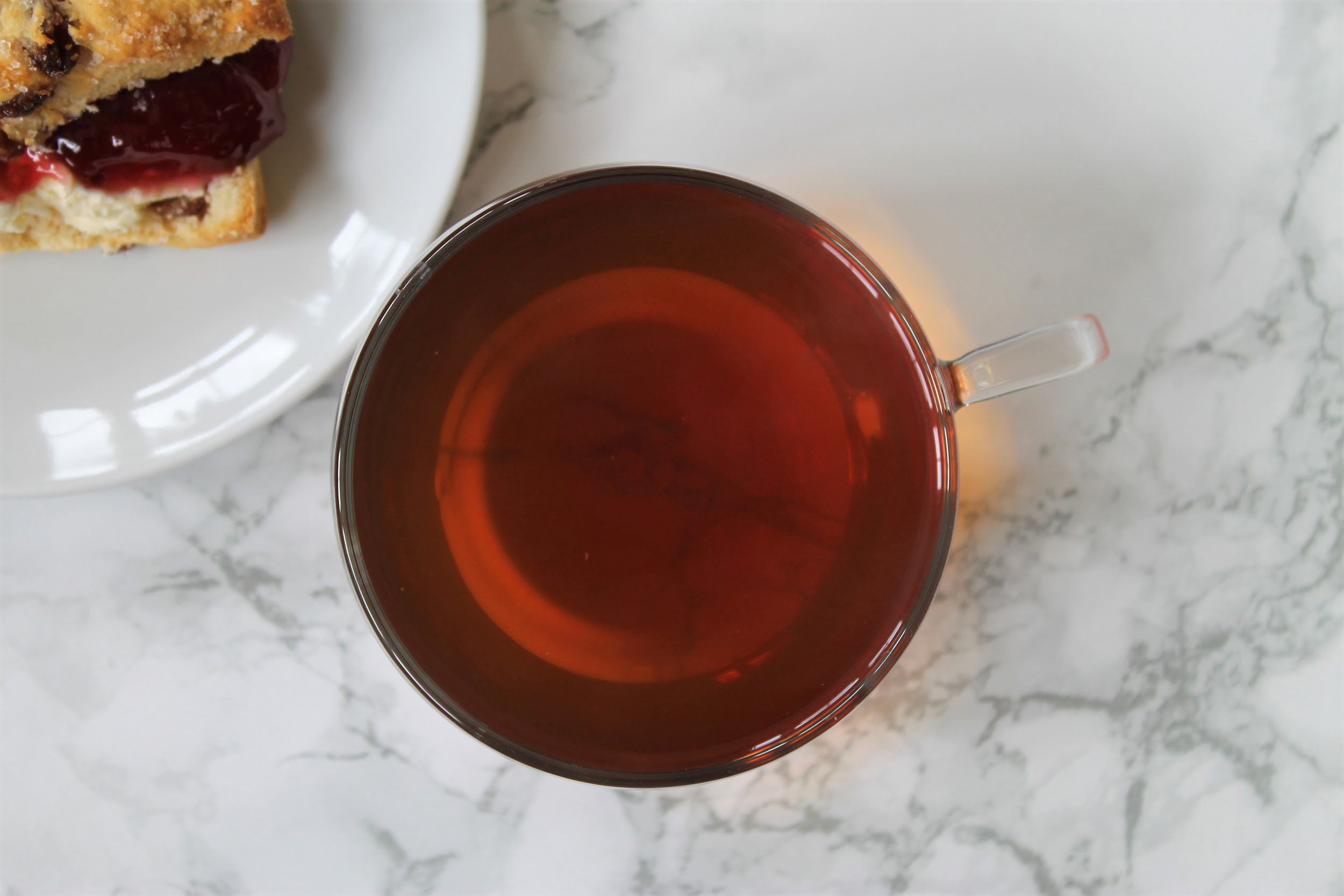 earl grey cream tea in teacup